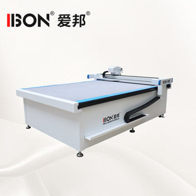 Buon prezzo 128MB Macchina di taglio per cartoni CNC 60mm/s - 2200mm/s Macchina di taglio cartone ondulato in linea