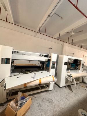Buon prezzo Macchina di taglio a doppia testa IBON Gantry per il taglio di materiali di gomma a soletta a più strati da 24 mm in linea
